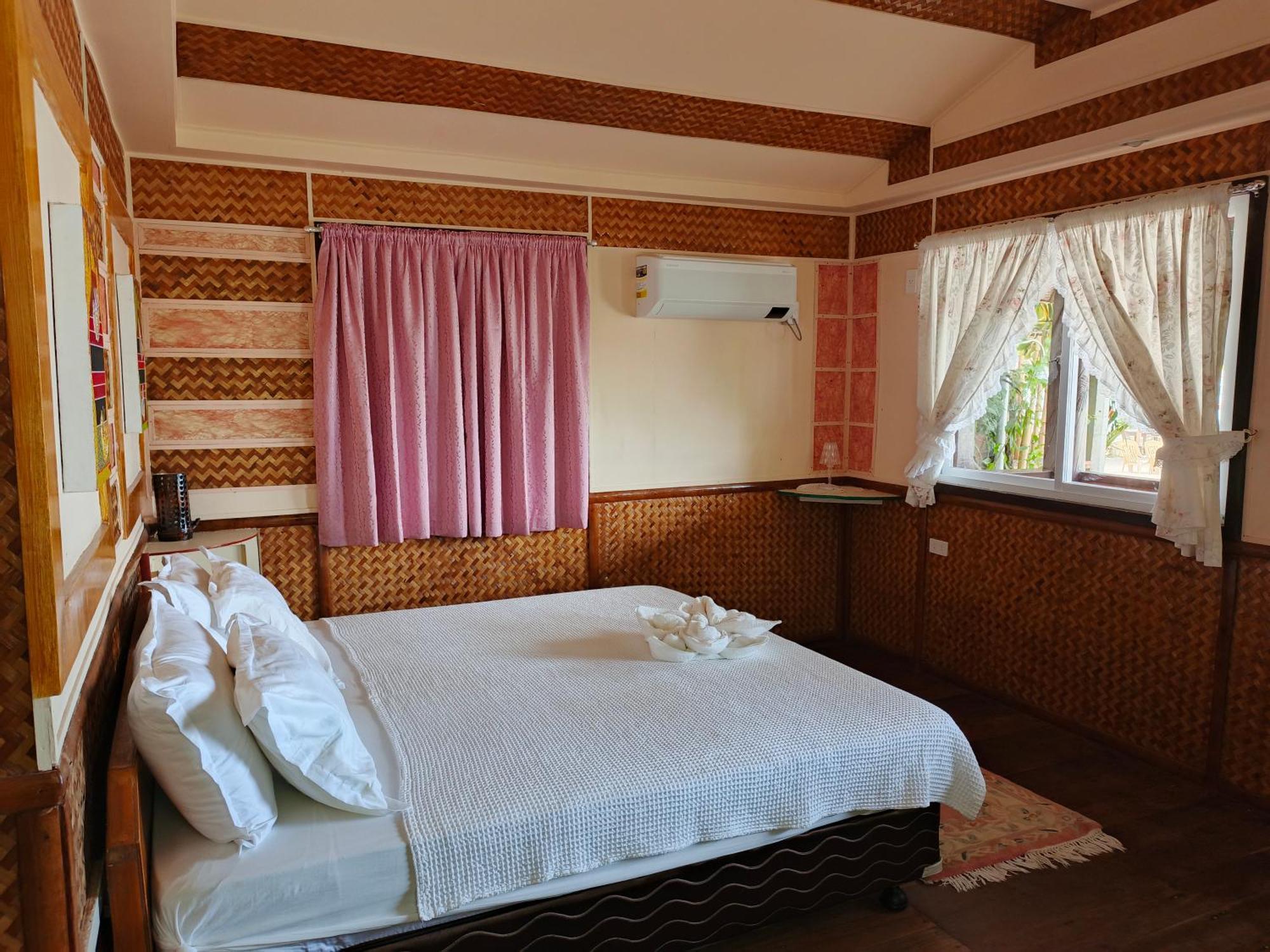 Greenviews Resort & Restaurant Port Barton San Vicente  Rum bild